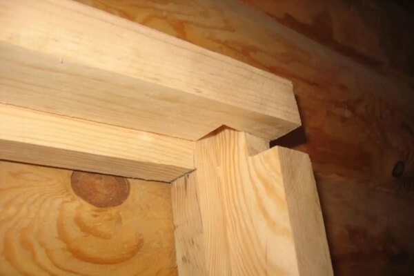 Коробка дверная